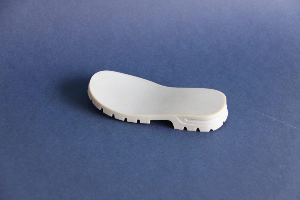 ساخت قالب اولیه کفی کفش با پرینت سه بعدی