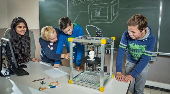 چگونگی استفاده از تکنولوژی چاپ سه بعدی در آموزش