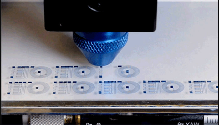ساخت ایمپلنت های مغز انعطاف پذیر با استفاده از تکنولوژی پرینت سه بعدی