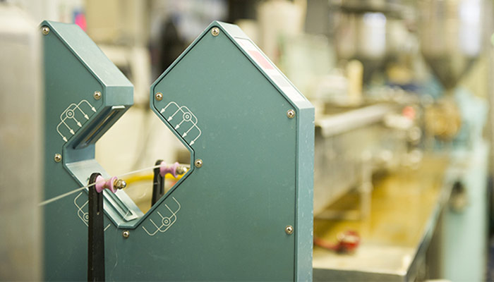 تولید فیلامنت های پرینت سه بعدی استاندارد با استفاده از یک فرایند بازیافت پلاستیک