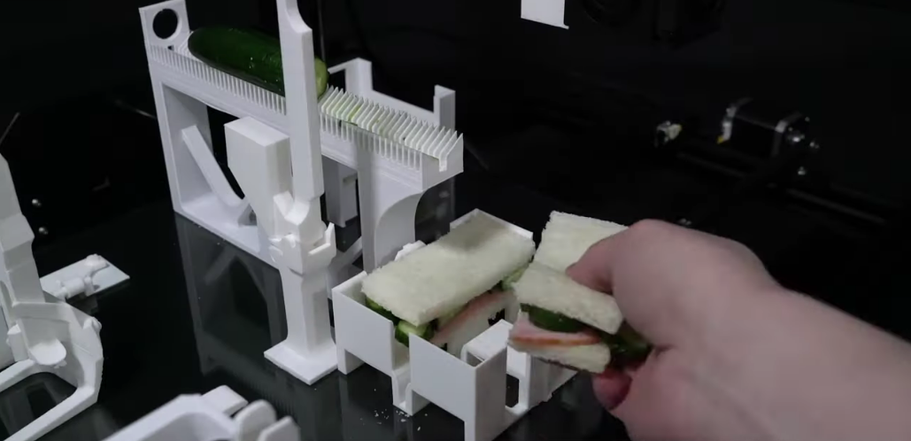 ساخت ساندویچ ساز با استفاده از تکنولوژی پرینت سه بعدی