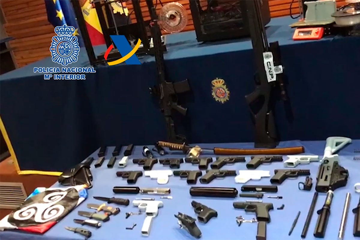 کشف کارگاه اسلحه های غیرقانونی پرینت سه بعدی شده در اسپانیا