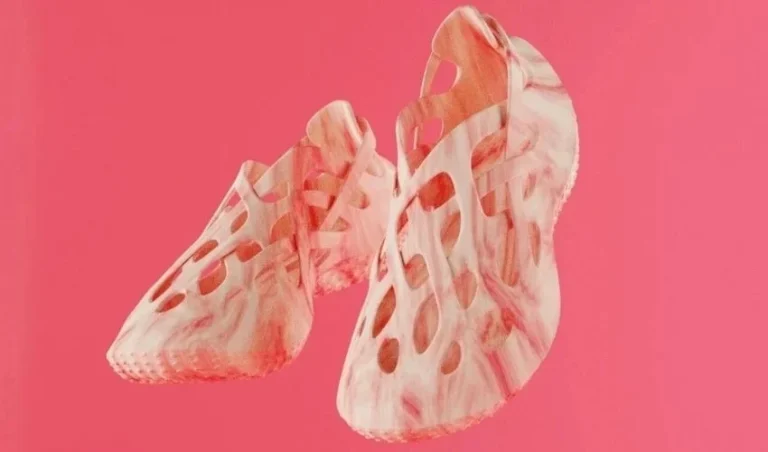 پرینت سه بعدی یک کفش بیومیمتیک