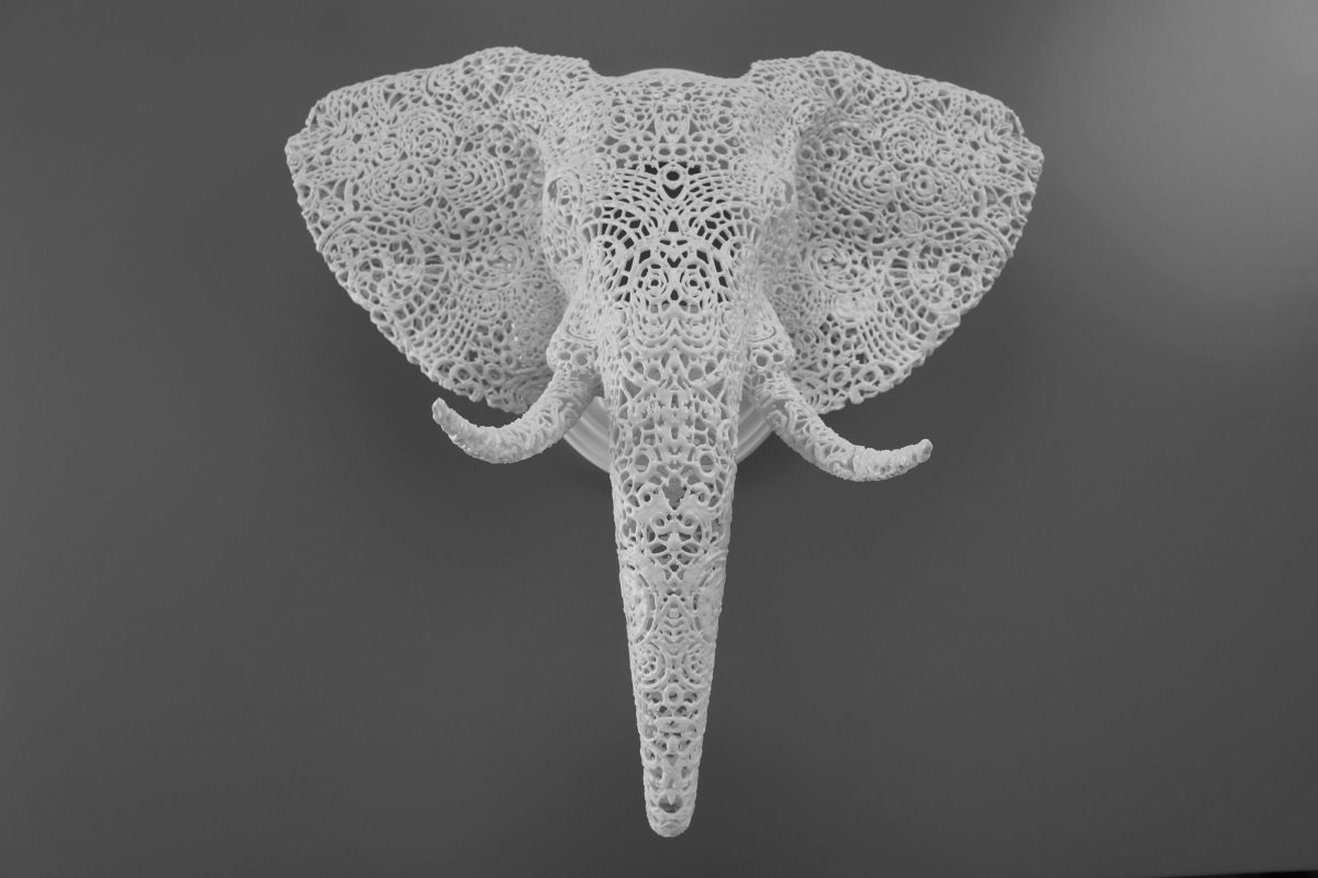 درآمدزایی با پرینترهای سه بعدی با تولید قطعات هنری