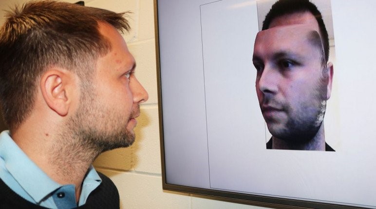 تبدیل عکس دوبعدی به سه بعدی